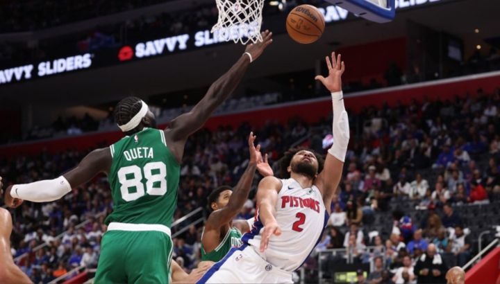 Detroit venció a los Celtics en el debut de la NBA 2026/27