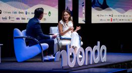 Luciana Aymar compartió su visión sobre liderazgo, trabajo en equipo y cultura de alto rendimiento ante un auditorio repleto. 