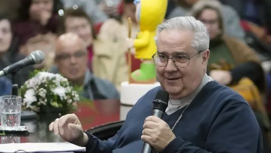 “La macro todavía no baja al plato”: Rossi por la visita del Papa León XIV