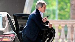 241026_luis_toto_caputo_na_g