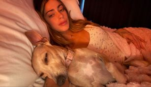 Tini Stoessel y Fifi, su perrita