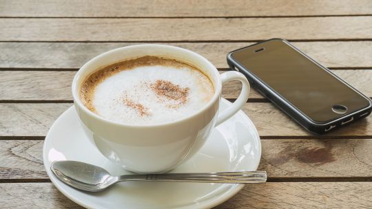 ¿Tomamos un café? un estudio científico sumó nuevas evidencias sobre los beneficios que aporta a la salud