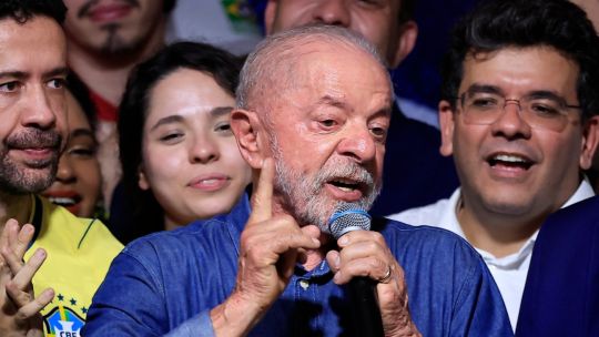 Lula, Brazil's political titan, defies the passage of time