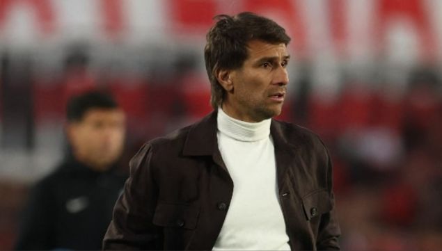 Leo Ponzio al frente de River Plate