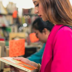 Leer está de moda.
