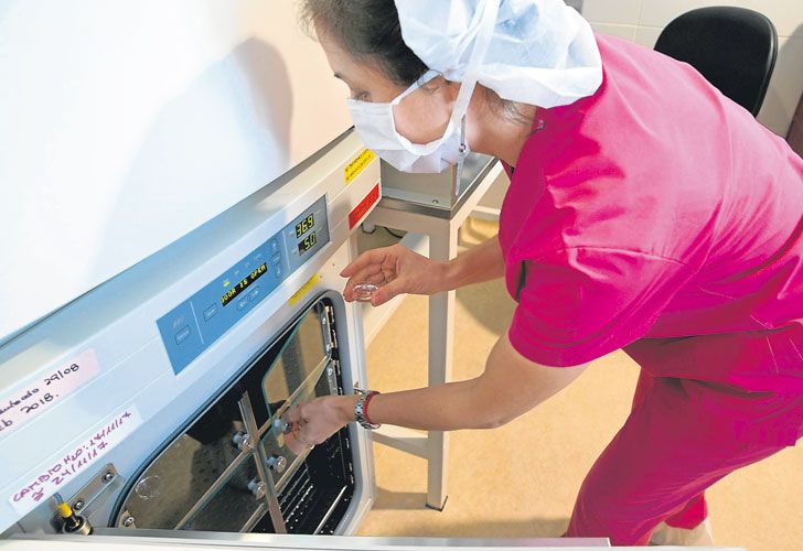 Crecimiento. Cada vez más personas buscan tratamientos de fertilización y éstos implican, a veces, criopreservar embriones.