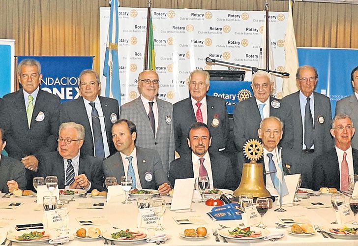 Coincidencia. Mario Quintana y su hermano Pablo compartieron el último almuerzo del Rotary Club de Buenos Aires. “No hablamos de política”, asegura Pablo.