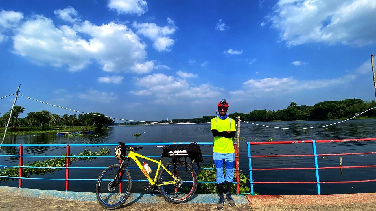 Ciclista Bangladesh 20230104