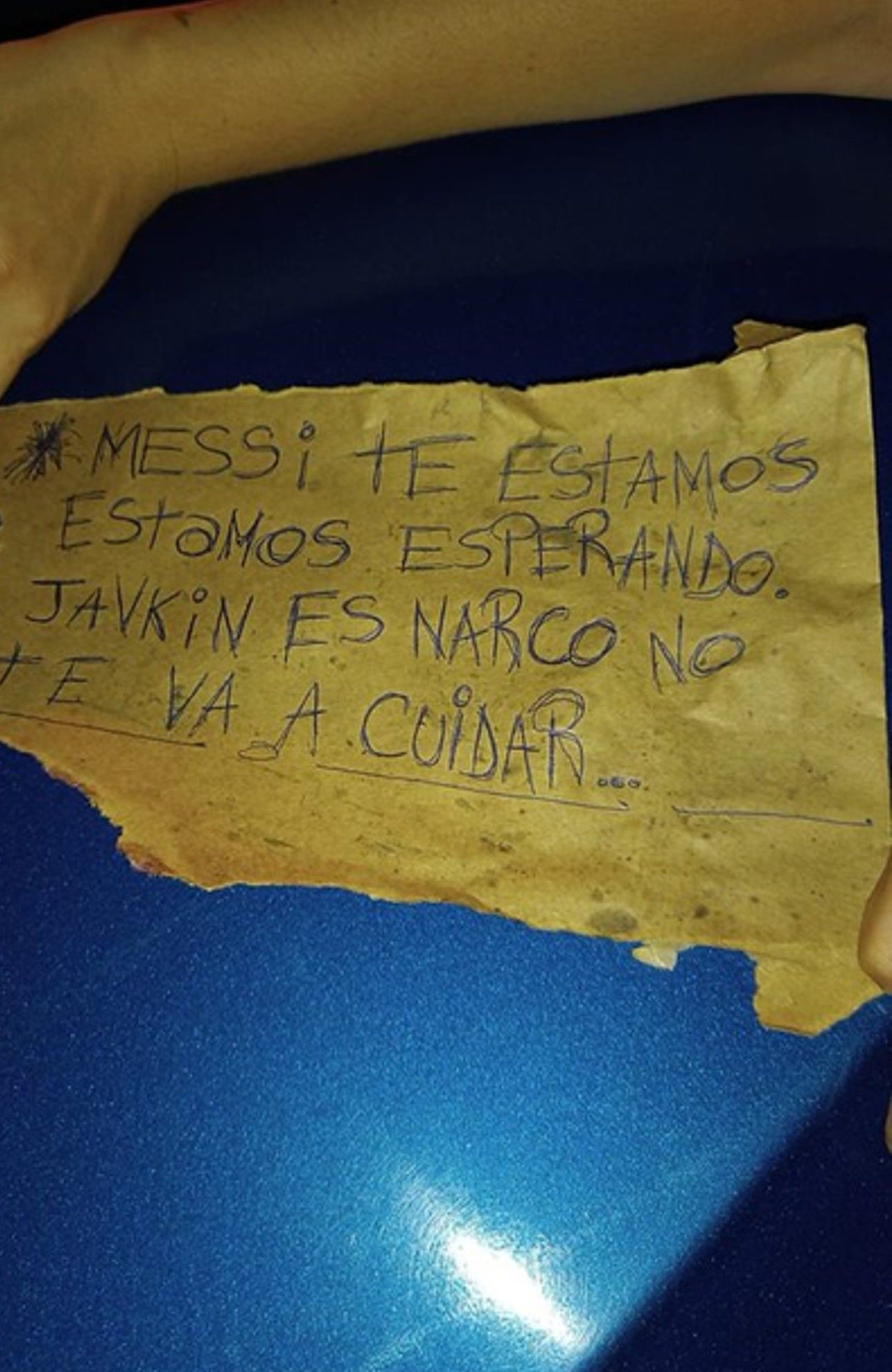 Amenaza a Lionel Messi