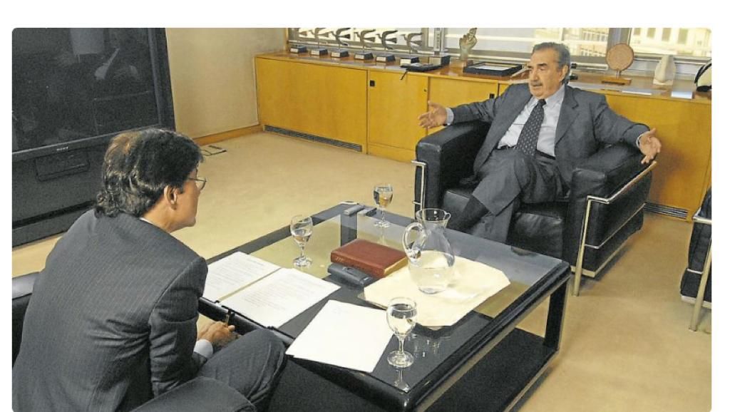 La última entrevista de Jorge Fontevecchia a Raúl Alfonsín en 2007.