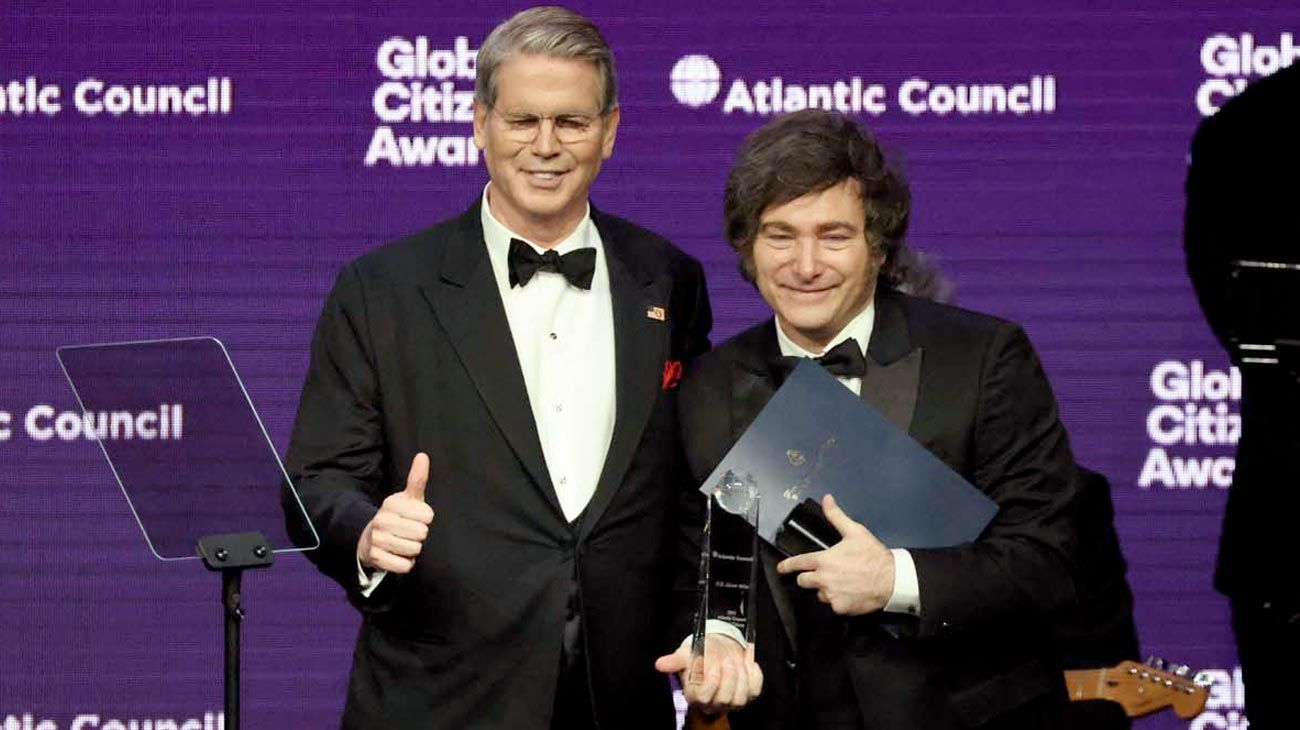 Scott Bessent, secretario del Tesoro de Estados Unidos, y el presidente Javier Milei
