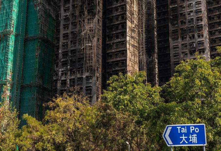 Edificios quemados en Hong Kong 28112025