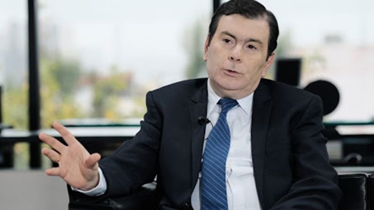 Gerardo Zamora, gobernaador de Santiago del Estero y aliado peronista, sorprendió al estar presente en el tratado.